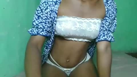 lovelaspice online show from April 15, 2026, 5:31 pm