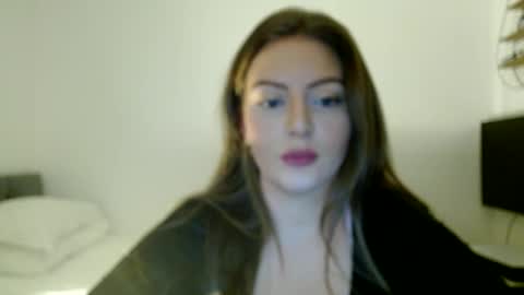 LoveLavender  online show from January 13, 2025, 9:31 pm