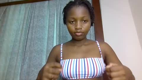 Snapshot of lovelbrownie chatting on October 24, 2025, 10:11 am lovelbrownie online show from October 24, 2025, 10:11 am