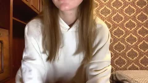 Snapshot of lovelladeboer chatting on November 9, 2025, 6:12 am Ella online show from November 9, 2025, 6:12 am