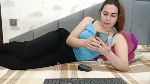 Snapshot of lovellykitty_1 chatting on November 19, 2025, 7:08 am lovellykitty online show from November 19, 2025, 7:08 am