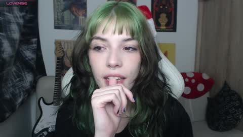 Cassie online show from December 26, 2024, 1:07 am
