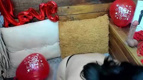 Snapshot of lovely_chloe19 chatting on February 14, 2025, 3:58 pm Chloe online show from February 14, 2025, 3:58 pm