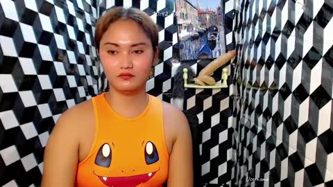 lovely_dirty online show from April 6, 2026, 2:42 am