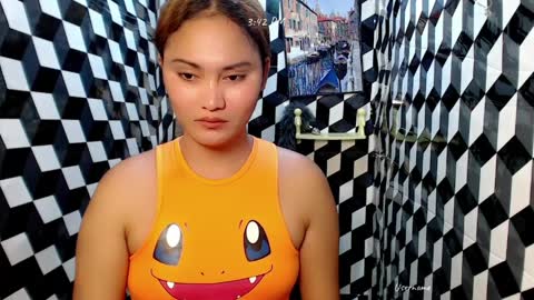 lovely_dirty online show from April 6, 2026, 7:42 am