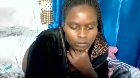 Snapshot of lovely_goodness chatting on December 11, 2024, 2:00 pm enid online show from December 11, 2024, 2:00 pm