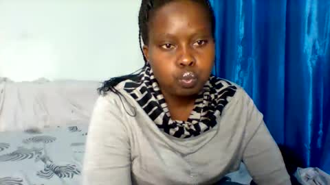 Snapshot of lovely_goodness chatting on December 18, 2024, 5:37 am enid online show from December 18, 2024, 5:37 am