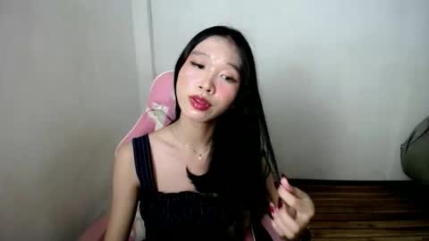 lovely_jasleen online show from March 12, 2026, 5:41 pm