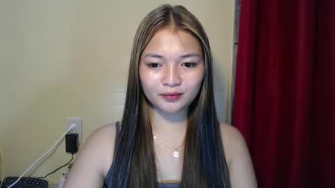 Lovely Laura online show from December 23, 2024, 6:27 pm