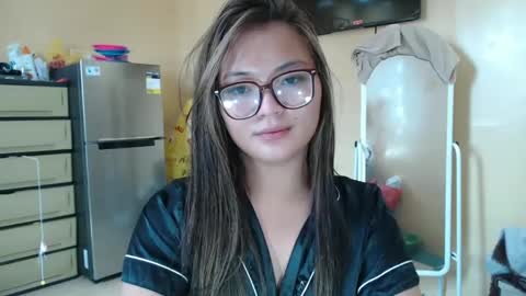 Lovely Laura online show from January 17, 2025, 6:26 am