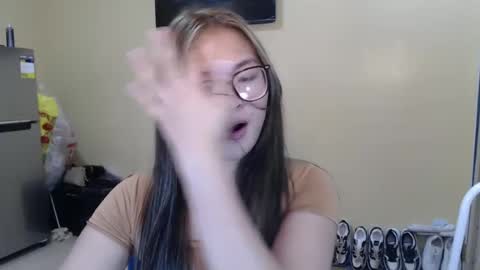 Lovely Laura online show from January 24, 2025, 6:57 am