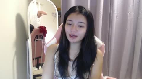 Lovely Laura online show from October 2, 2025, 7:21 pm