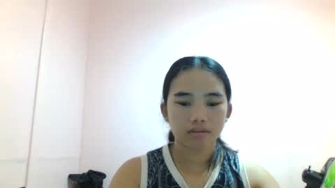 Snapshot of lovely_marie572336 chatting on June 22, 2026, 2:58 pm lovely_marie572336 online show from June 22, 2026, 2:58 pm