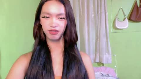 lovely_nephi_intown online show from February 22, 2026, 9:19 am