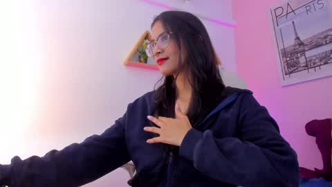 Snapshot of lovely_oliviaa chatting on June 6, 2026, 11:48 am Olivia online show from June 6, 2026, 11:48 am