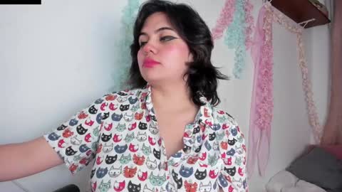 Paris Rose online show from January 7, 2025, 5:22 am