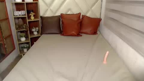   online show from May 19, 2026, 2:45 pm