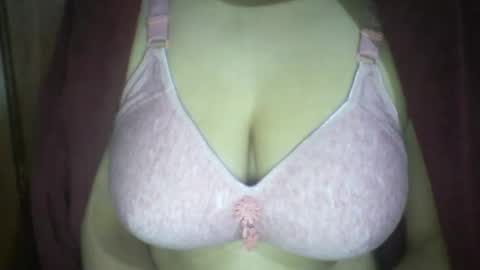 katrina follow me guys online show from December 30, 2024, 10:45 pm