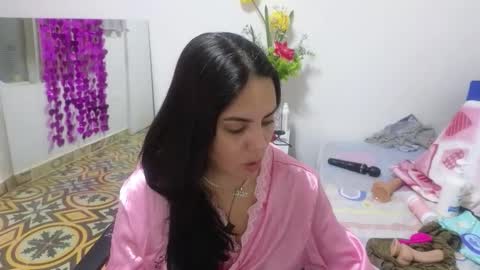 Snapshot of lovely_trix_ chatting on November 3, 2025, 11:44 am Trix online show from November 3, 2025, 11:44 am