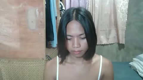 lovely_yvoneslutty online show from January 12, 2026, 11:26 am