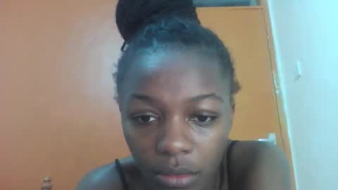 Snapshot of lovely_yvonne chatting on October 6, 2025, 8:50 pm Lovely yvonne online show from October 6, 2025, 8:50 pm