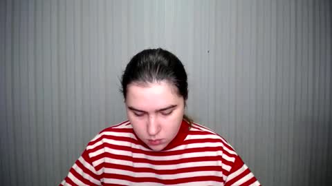 lovelyangel_xx online show from December 2, 2024, 8:09 am