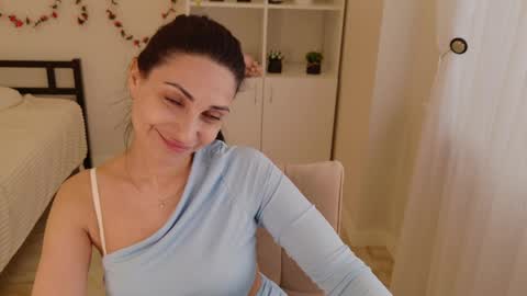 Beatrice online show from April 14, 2026, 12:11 pm