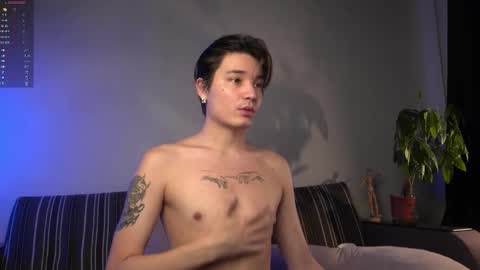 lovelydany3 online show from October 26, 2025, 8:37 pm