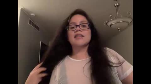 Snapshot of lovelykatiebabe chatting on November 8, 2025, 2:34 am lovelykatiebabe online show from November 8, 2025, 2:34 am