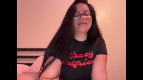 Snapshot of lovelykatiebabe chatting on November 15, 2025, 2:42 am lovelykatiebabe online show from November 15, 2025, 2:42 am