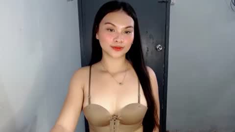 Snapshot of lovelykristelle chatting on February 21, 2025, 9:02 am lovelykristelle online show from February 21, 2025, 9:02 am