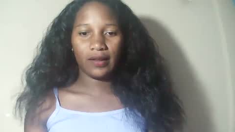 lovelylarra online show from March 13, 2026, 9:27 am