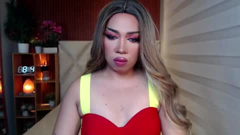 Rebeca online show from October 6, 2025, 3:42 pm