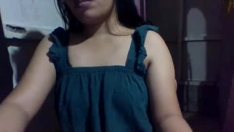 lovelymocha27s online show from February 21, 2025, 11:44 am