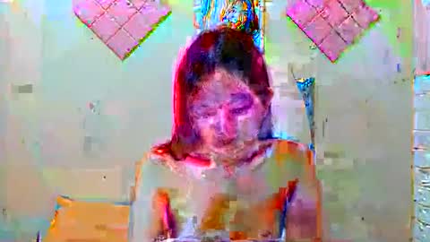 lovelypetitebigcock online show from November 19, 2025, 5:18 am