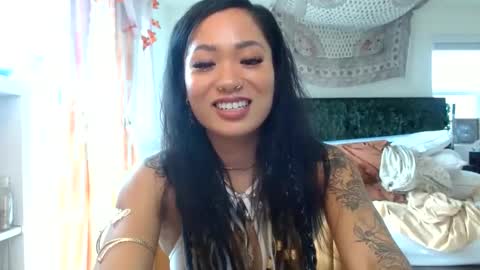 Snapshot of lovelyxmacii chatting on November 11, 2025, 7:36 pm lovelyxmacii online show from November 11, 2025, 7:36 pm