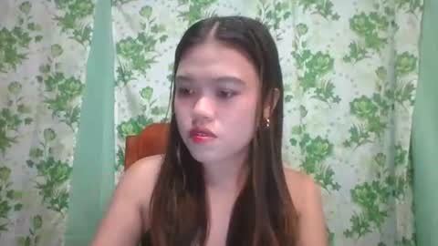 Snapshot of lovemae352295 chatting on December 30, 2024, 1:36 pm lovemae352295 online show from December 30, 2024, 1:36 pm