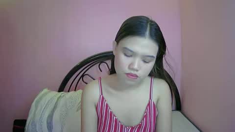Snapshot of lovemae352295 chatting on February 5, 2025, 6:13 am lovemae352295 online show from February 5, 2025, 6:13 am