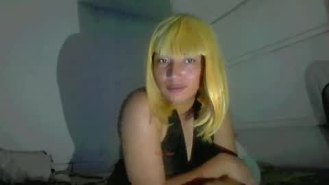 Snapshot of lovemarie120398 chatting on July 2, 2026, 6:36 pm lovemarie120398 online show from July 2, 2026, 6:36 pm