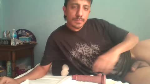 lovemeliketheinternet online show from October 31, 2025, 10:22 pm