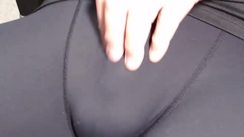 lovensemaxfan online show from September 14, 2025, 4:39 pm