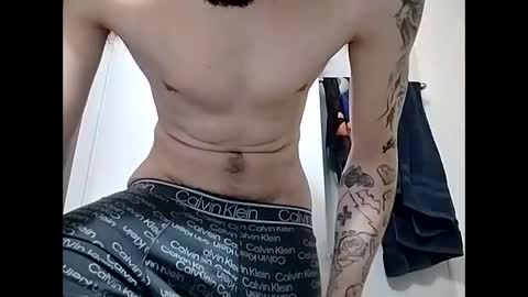 loverboy4411 online show from January 29, 2025, 4:08 pm