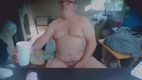 loverboy__xo online show from May 4, 2026, 1:18 pm