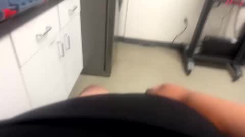 loverking19 online show from April 6, 2026, 5:47 pm