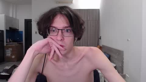 LovesomeCookie online show from November 30, 2025, 5:39 pm