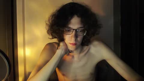 LovesomeCookie online show from May 18, 2026, 7:31 pm