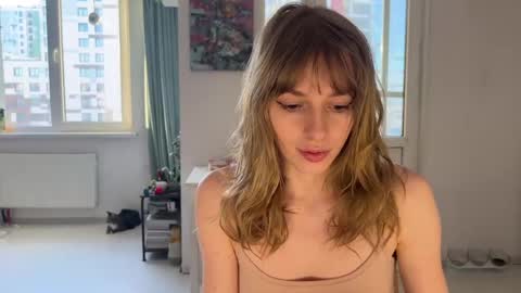 lovesstation online show from January 17, 2025, 11:38 am