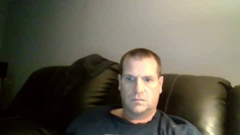 Snapshot of lovetocum37 chatting on February 3, 2025, 2:25 am lovetocum37 online show from February 3, 2025, 2:25 am