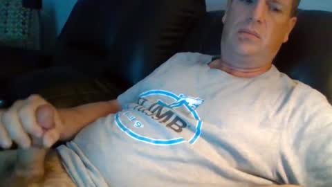 Snapshot of lovetocum37 chatting on September 16, 2025, 3:46 pm lovetocum37 online show from September 16, 2025, 3:46 pm