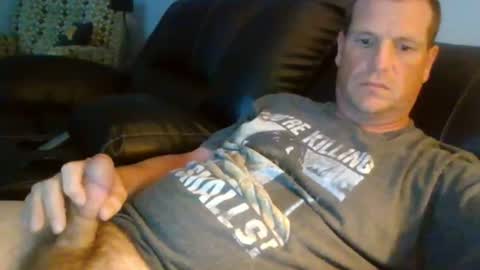 lovetocum37 online show from June 28, 2026, 11:55 pm